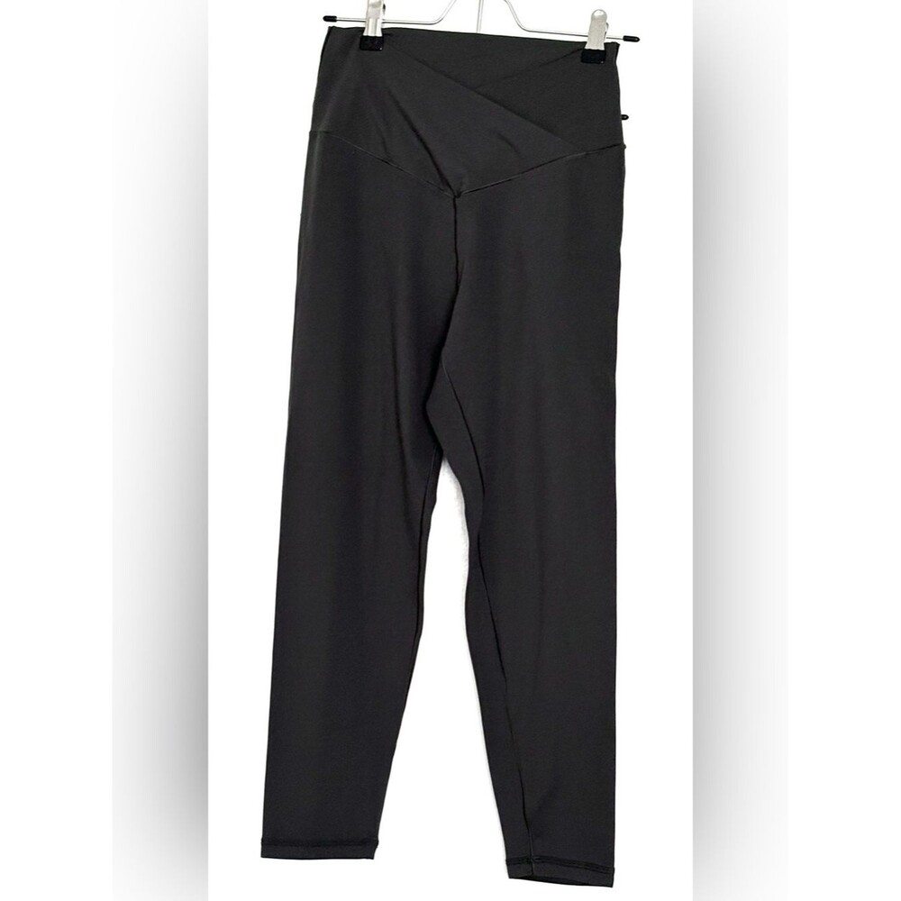 Offline by Aerie Real Me 7/8 Hi-Rise Leggings Gray Size Large Short